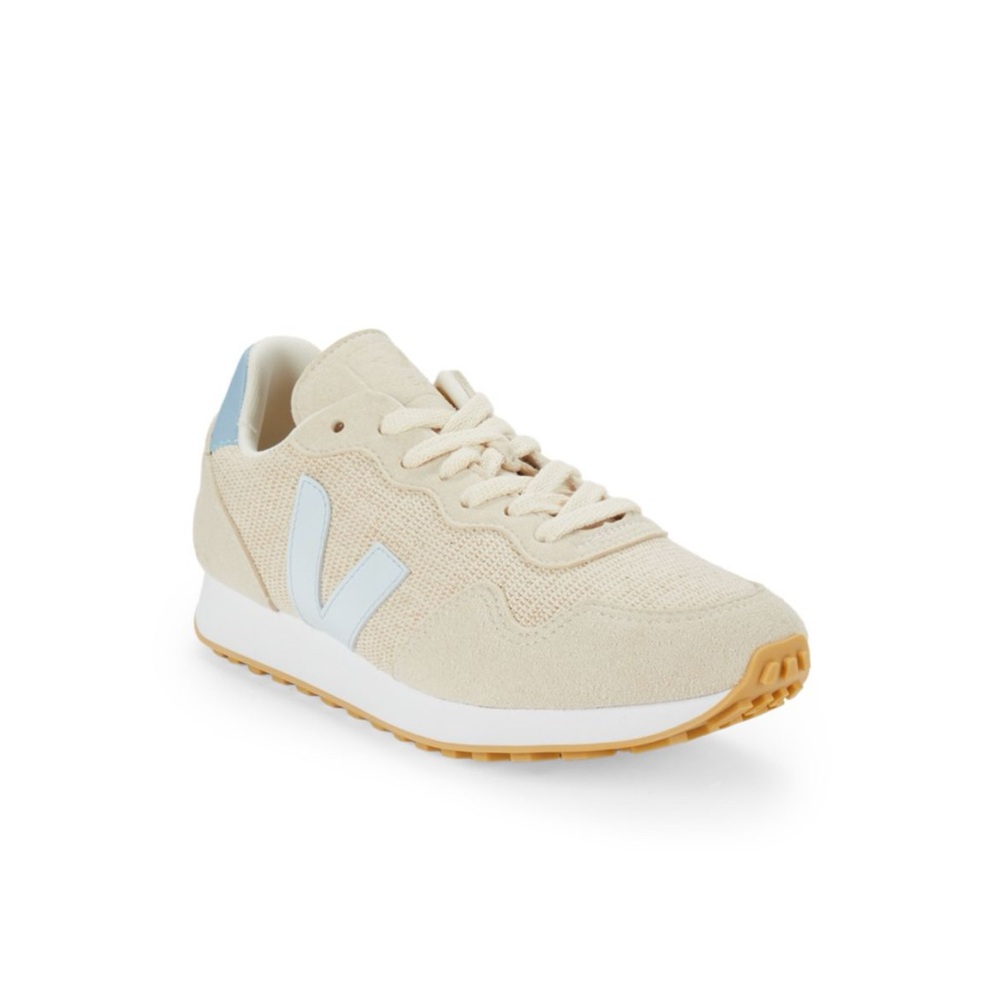 ✨Veja (NWOT) Logo Running Sneakers Size US 5-5.5 / EU 36✨